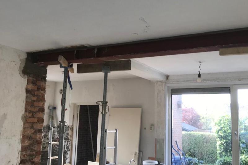 Doorbreken muur woonkamer/keuken