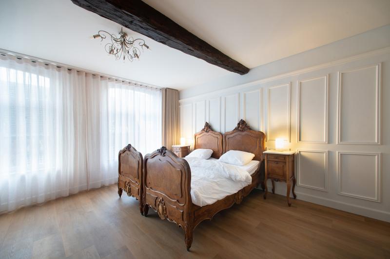Renovatie slaapkamer inclusief maken lambrisering