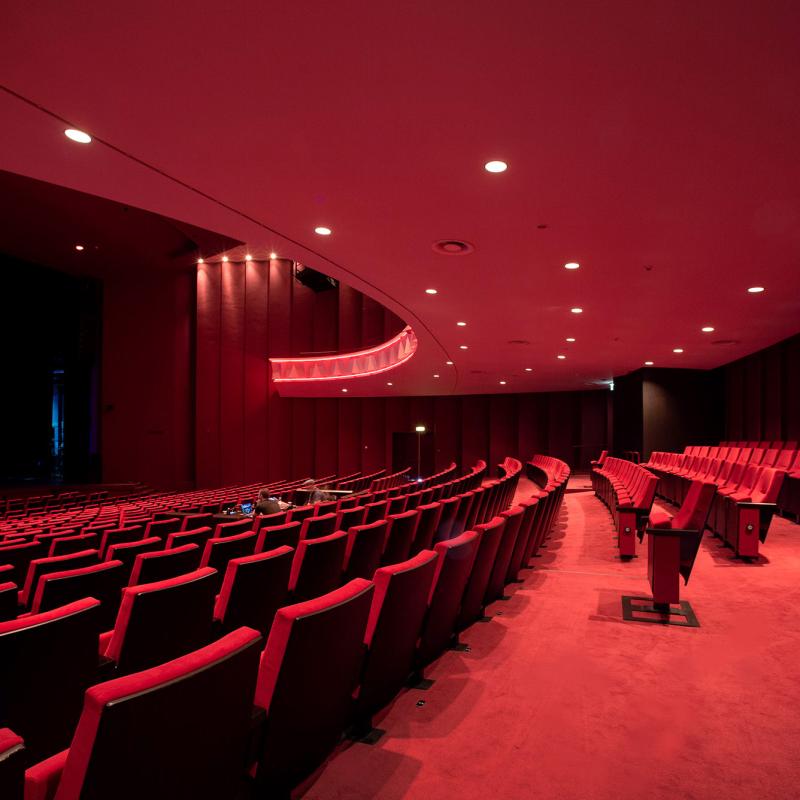 De Domijnen, Toon Hermans Theater (doorlopend)